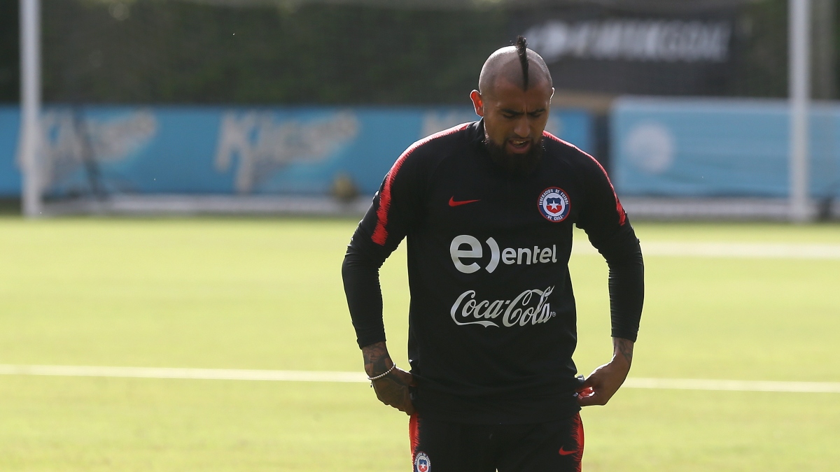 Arturo Vidal está en la mira de las autoridades de salud