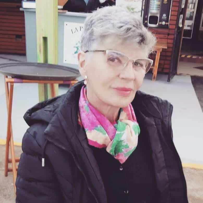 Consuelo Holzapfel Sorprende Con Moderno Nuevo Look