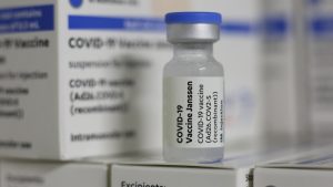 Vacuna Johnson & Johnson: ISP aprobó su uso de emergencia
