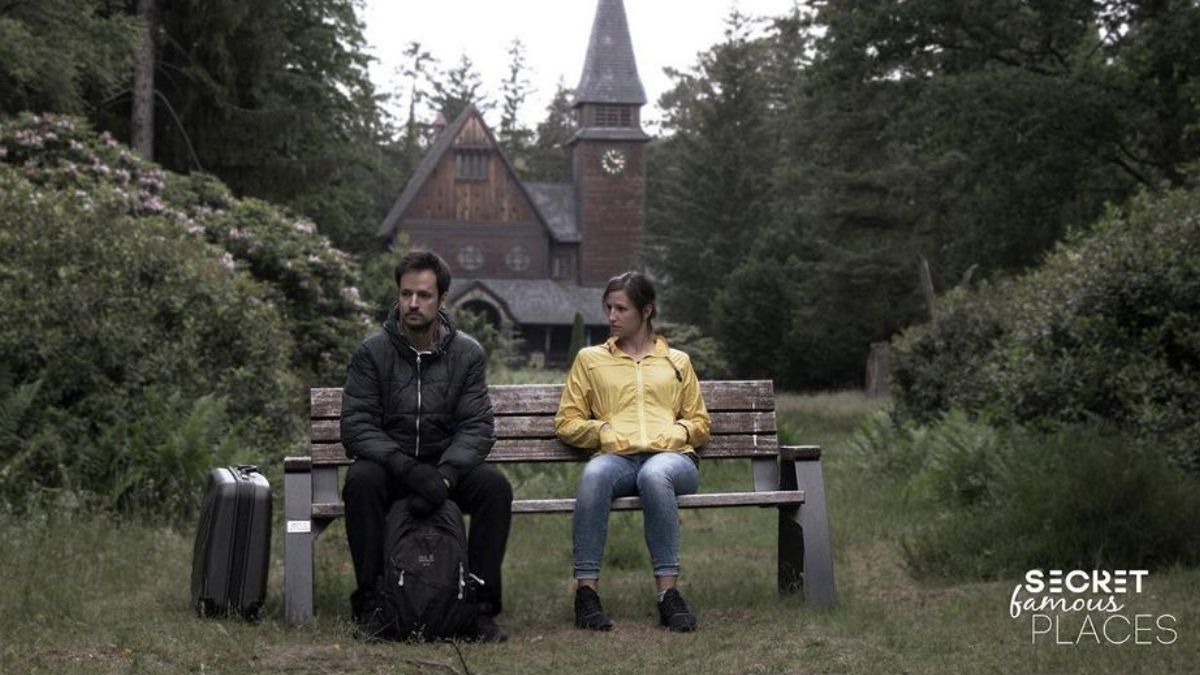 Conoce a la pareja que recorre el mundo recreando escenas de películas