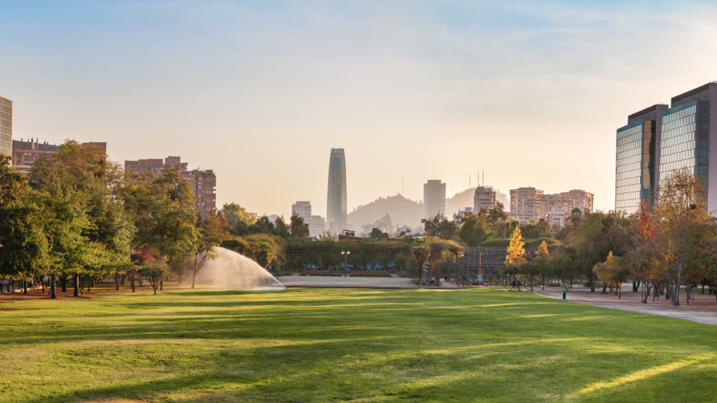 Parques abiertos en Santiago: Los lugares para recorrer la ciudad