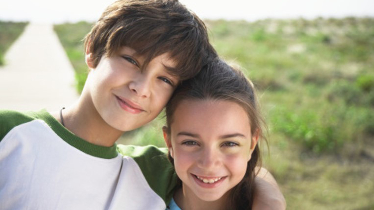 ¿Qué significa soñar con hermanos?