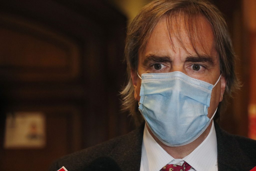 La denuncia contra Cruz-Coke