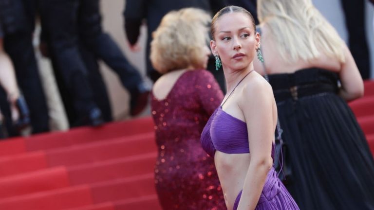 Los Looks De Ester Expósito Que Deslumbraron En El Festival De Cannes