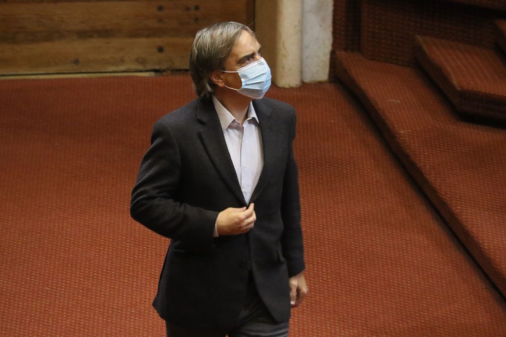 Luciano Cruz-Coke y denuncia de asesora del hogar