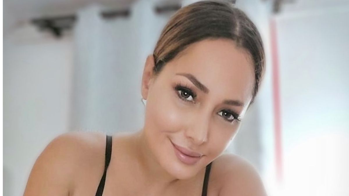 Nidyan Fabregat: se lució con sensuales fotografías en la tina