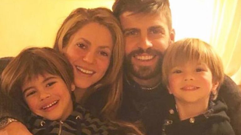Shakira, Piqué Y Sus Hijos