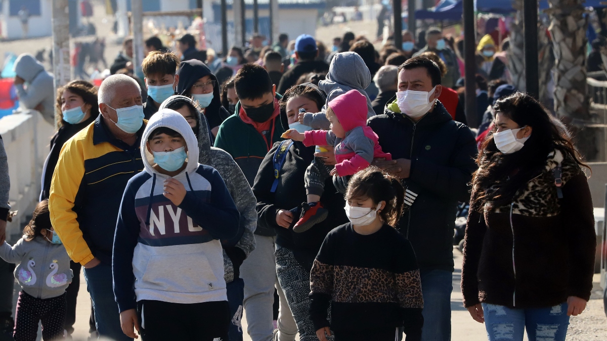 Toque de queda: Tres regiones cambian de horario en el plan Paso a Paso