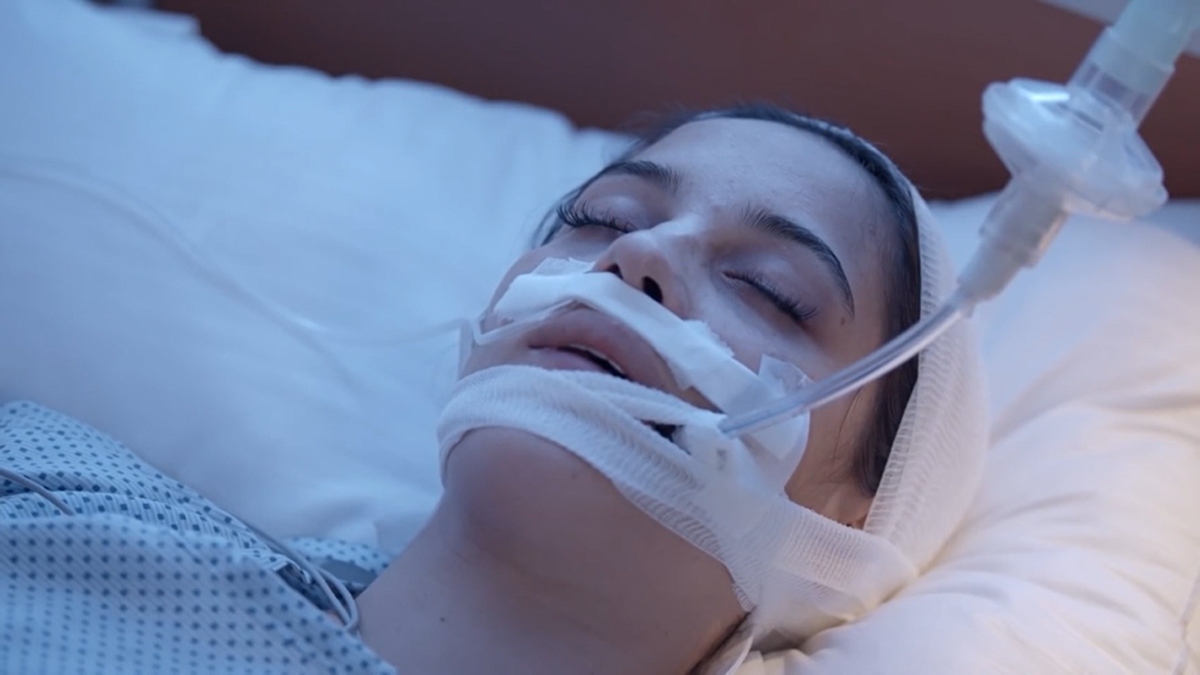 "Edificio Corona": Seguidores opinan sobre futuro de Rubí tras triste escena