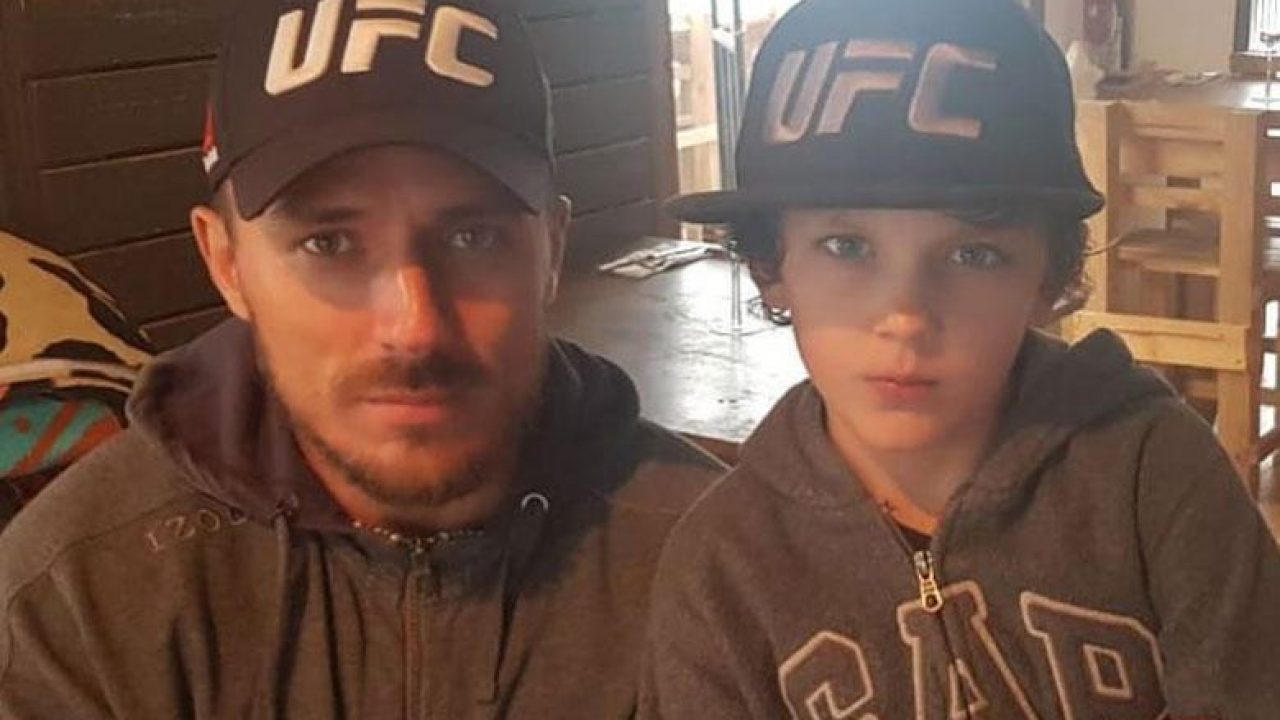 Gonzalo Egas sorprende con emotivo tatuaje en honor a su hijo