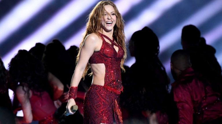 Shakira luce sus dotes de baile en nuevo adelanto de "Don't Wait Up"