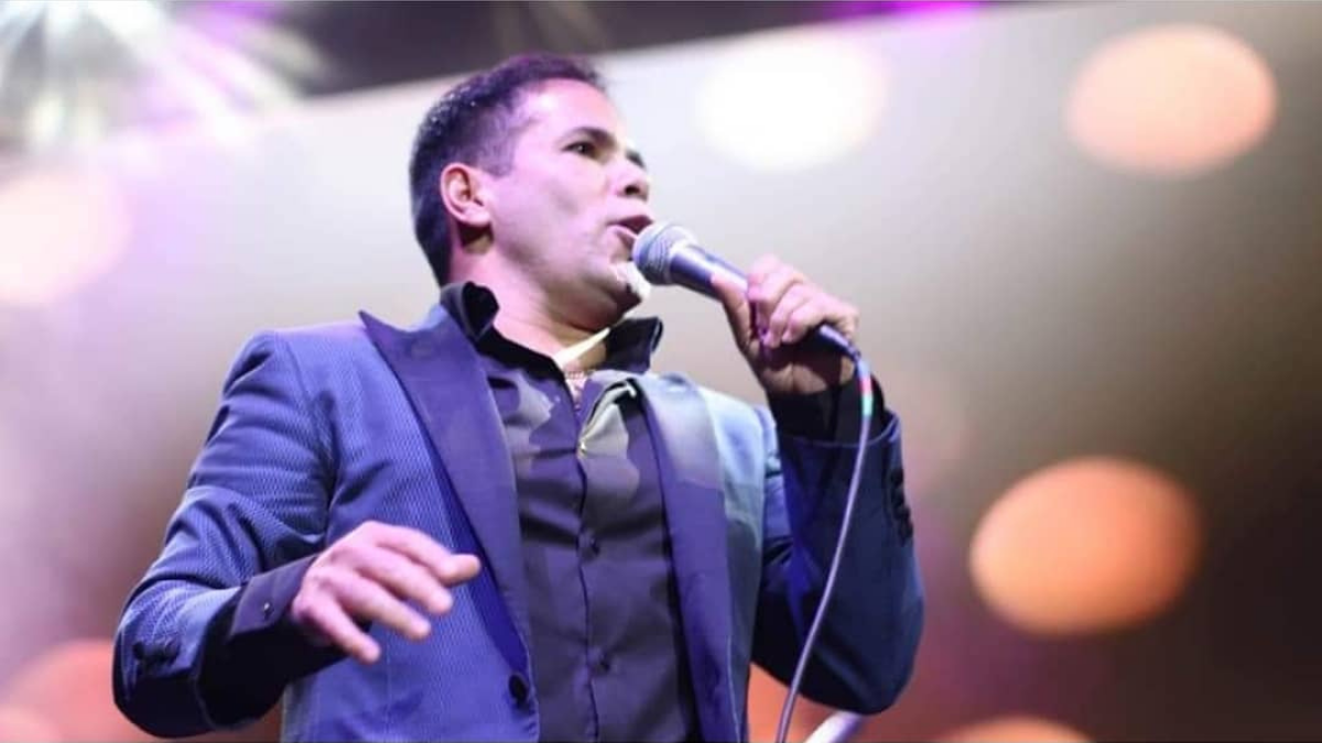 "The Covers": Pastelito y su imitación a Juan Gabriel