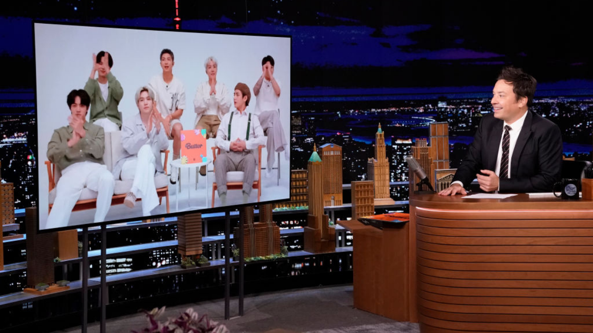 BTS Map Oh The World Tour (1)