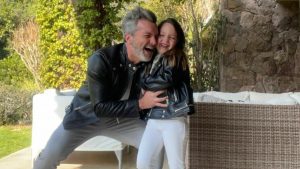 Cristián Sánchez enterneció las redes con video de su hija Gracia: va a mudar su primer diente