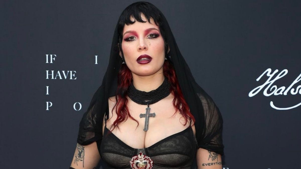 Halsey reaparece en la premiere de su cortometraje a seis semanas del nacimiento de su bebé