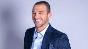 Julián Elfenbein tendría un nuevo programa en Chilevisión