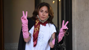 Lady Gaga: El cuidador de sus perros que fue atacado pide ayuda