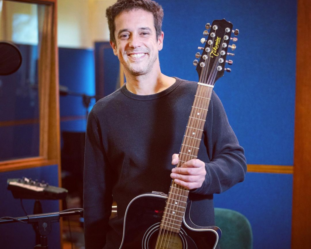 Matías Oviedo cantantes nacionales