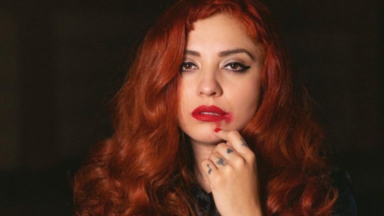 Fuerte revelación: Mon Laferte contó las secuelas del embarazo en su autoestima