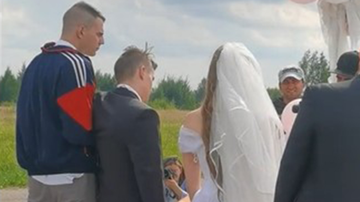 Un novio es viral en TikTok por llegar ebrio a su boda