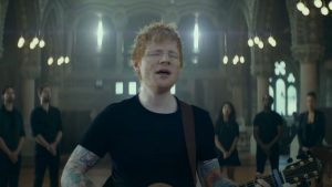 Ed Sheeran lanzó 'Visiting Hours', dedicada a su difunto mejor amigo