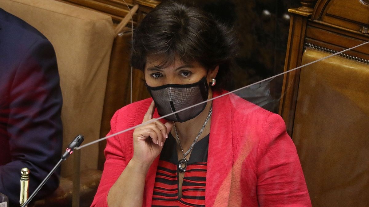 Yasna Provoste renuncia a la presidencia del Senado tras inscripción como candidata presidencial