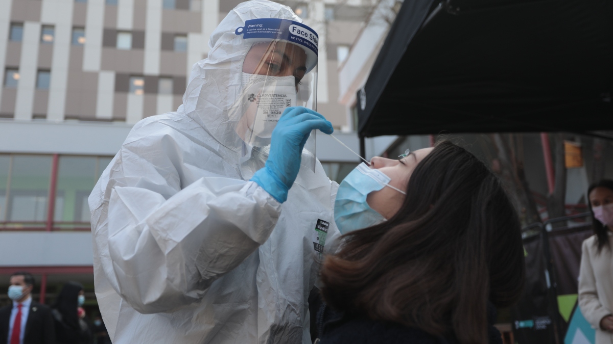 Minsal dio a conocer 871 casos nuevos de Covid-19