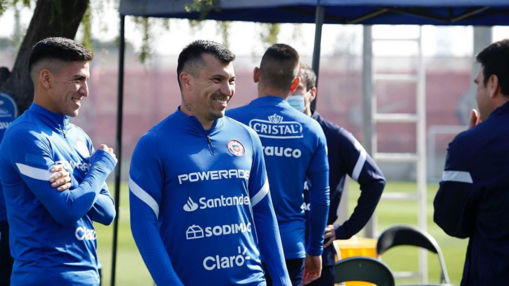 Gary Medel Instagram La Roja