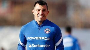Gary Medel celebró a sus gemelos con emotivas postales