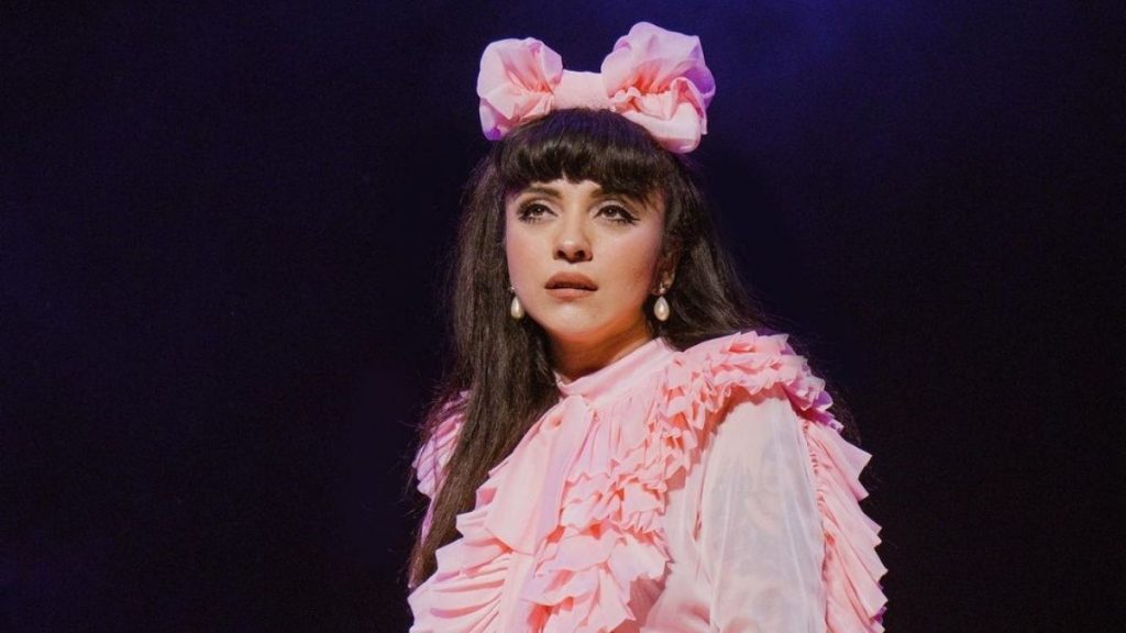 Mon Laferte Y Nuevo Sencillo