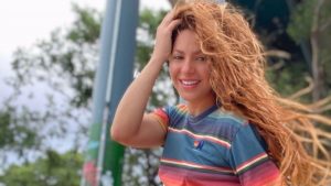 Shakira es atacada por dos jabalíes en un parque de Barcelona: "Me han destrozado todo"