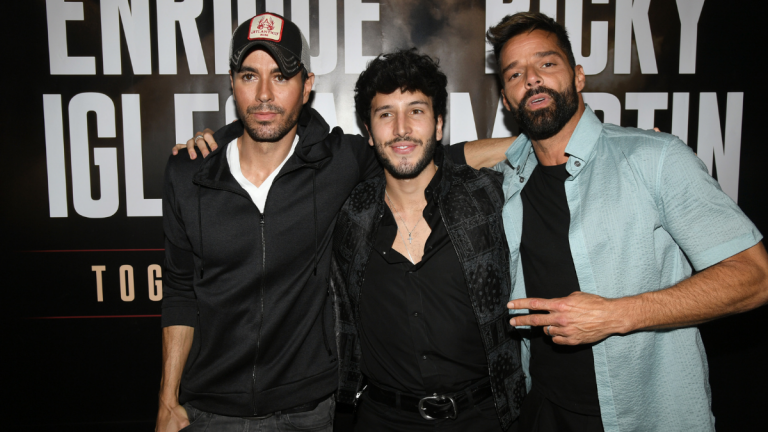 Yatra, Iglesias Y Ricky