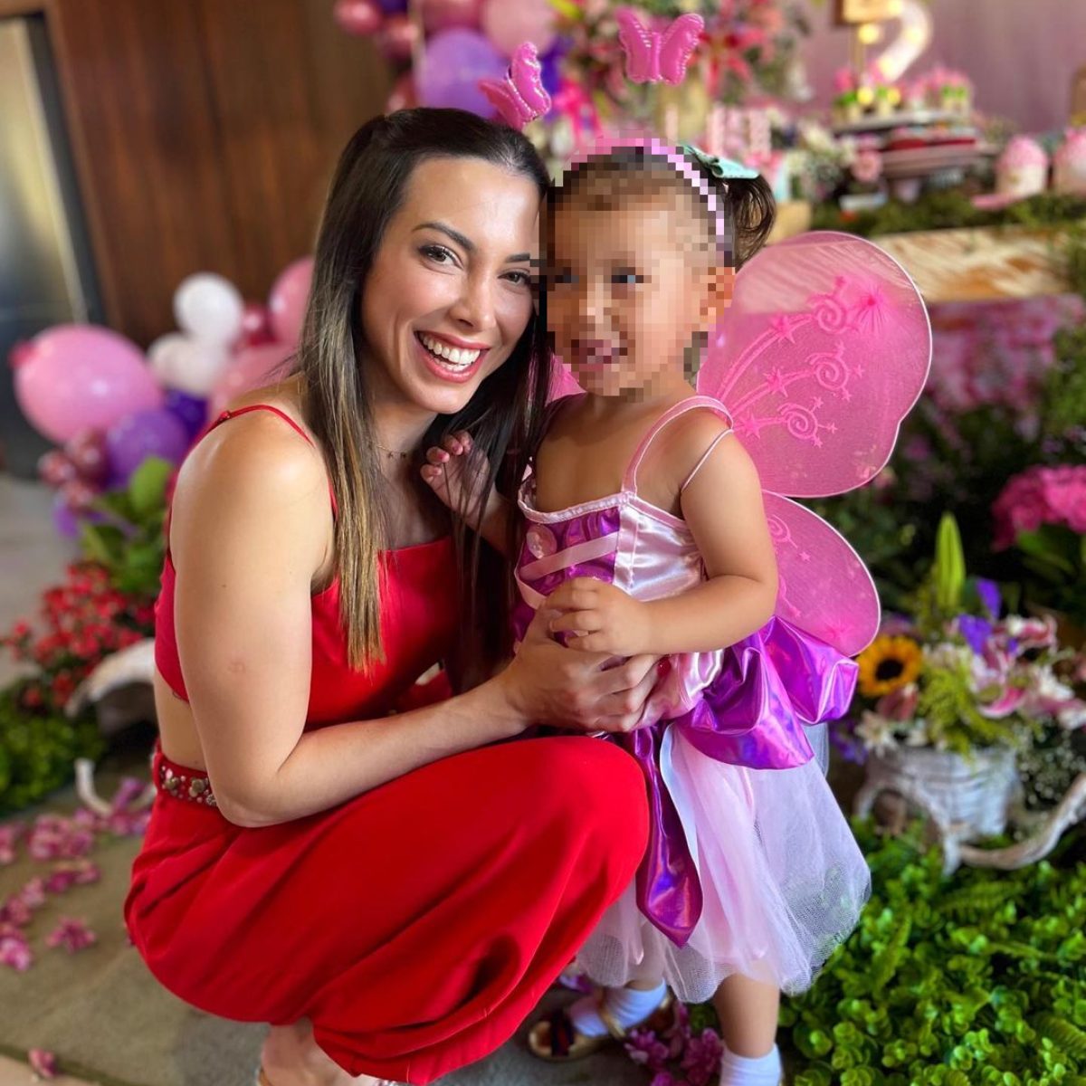 Eduardo Vargas Daniela Colett  