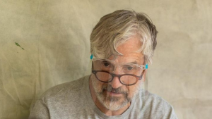 "Aviones llenitos": Francisco Reyes indignado por el incumplimiento de protocolos