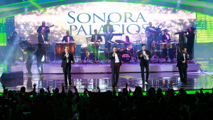 Fiestas patrias y la música no puede faltar: Te dejamos las mejores playlist para bailar este 18