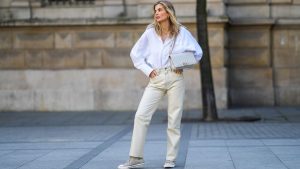 El truco de moda que arrasa en TikTok para estilizar tus camisas