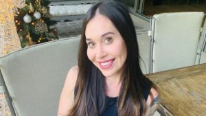 "Me estoy asustando": Vale Roth preocupa por grave reacción a la piel