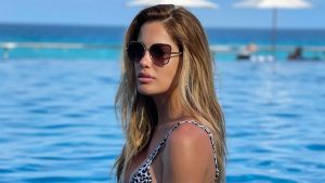 Gala Caldirola sorprende con osado topless en redes sociales