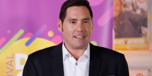 Pancho Saavedra comparte bella foto para celebrar a su marido