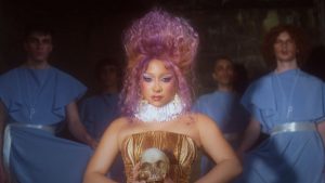 Princesa Alba estrena nuevo videoclip: "Narcisa"