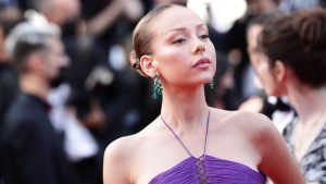 Todo lo que tienes que saber sobre Ester Expósito, la supuesta pareja de Benjamín Vicuña