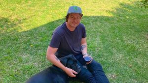 Chispa Lacassie presenta en redes sociales a su guapa polola