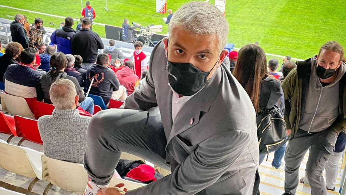 "Café y Motivación": Manuel de Tezanos sorprendió con fotografía al estilo de Cristiano Ronaldo