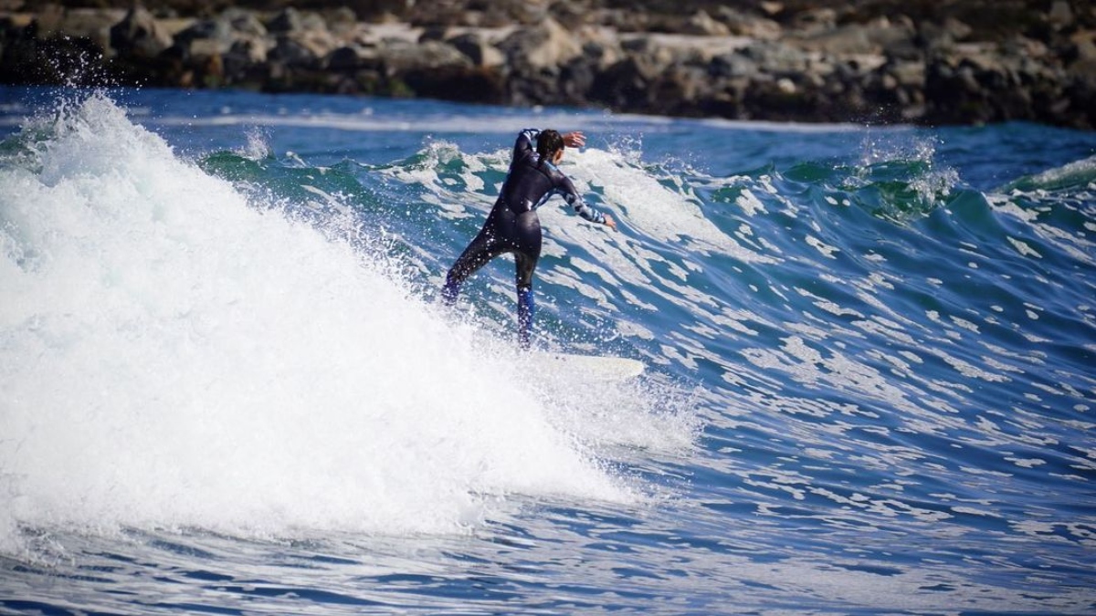 Juanita Ringeling Surfeando 