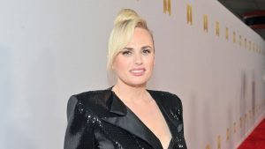 Rebel Wilson no entiende por qué la gente está tan obsesionada con su peso