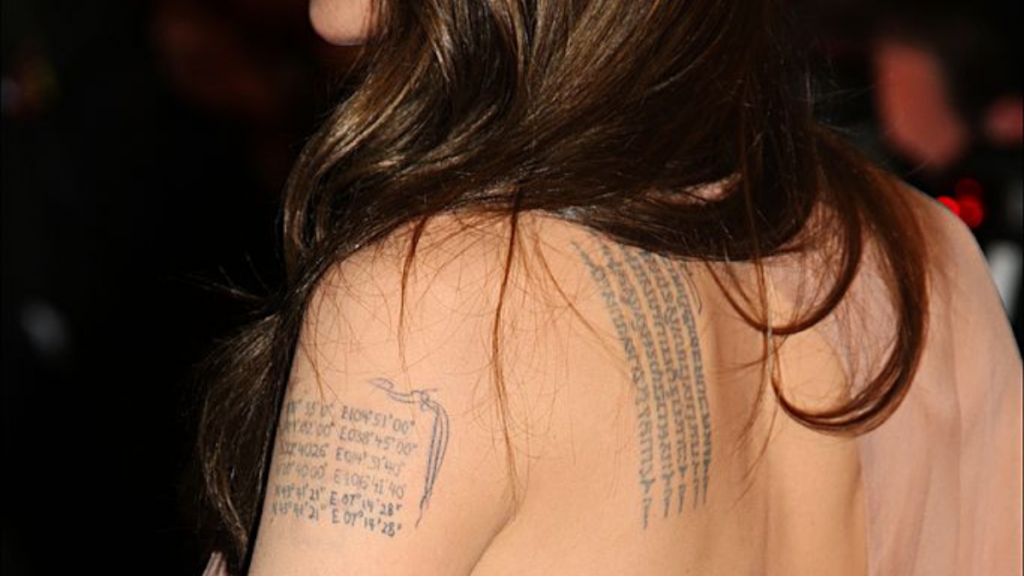 Angelina Jolie Tatuajes (2)