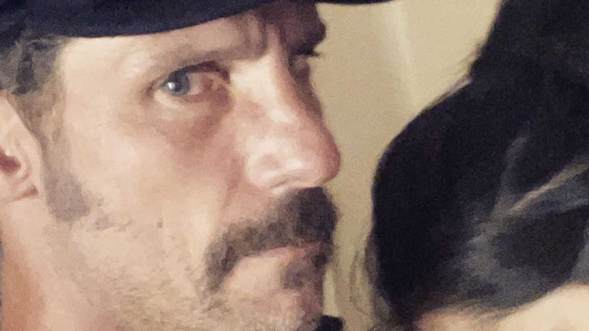 Nueva serie de Gonzalo Valenzuela: revelaron fotos del actor en pleno rodaje