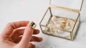 ¿Qué significado tiene soñar con joyas?