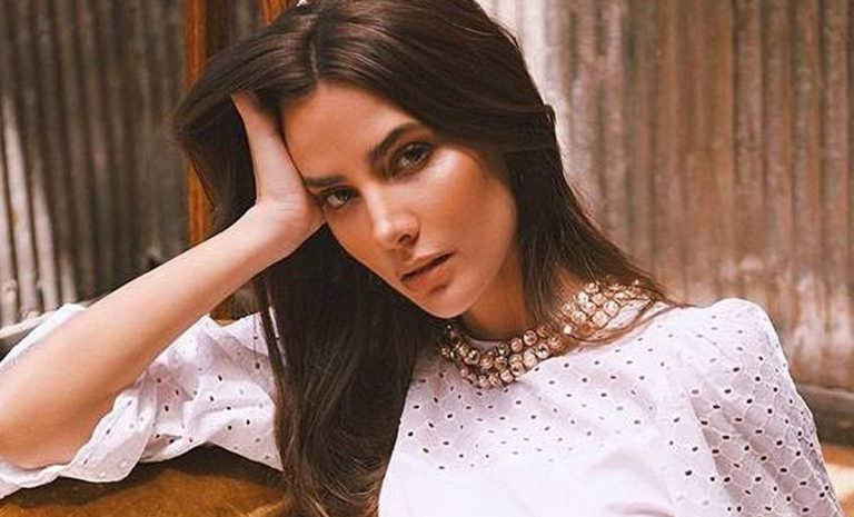 Aylén Milla sube la temperatura con revelador traje de baño