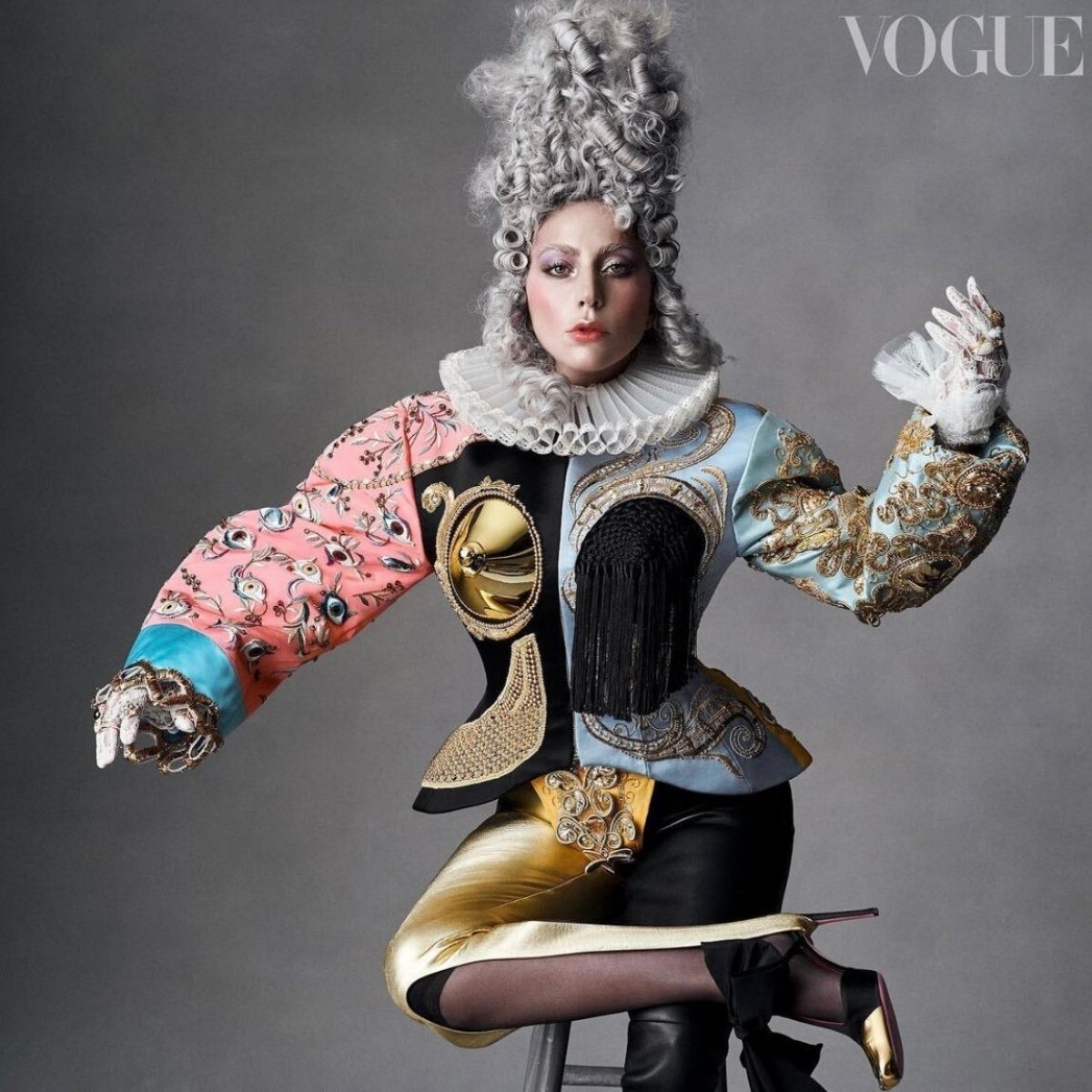 Lady Gaga Vogue (3)
